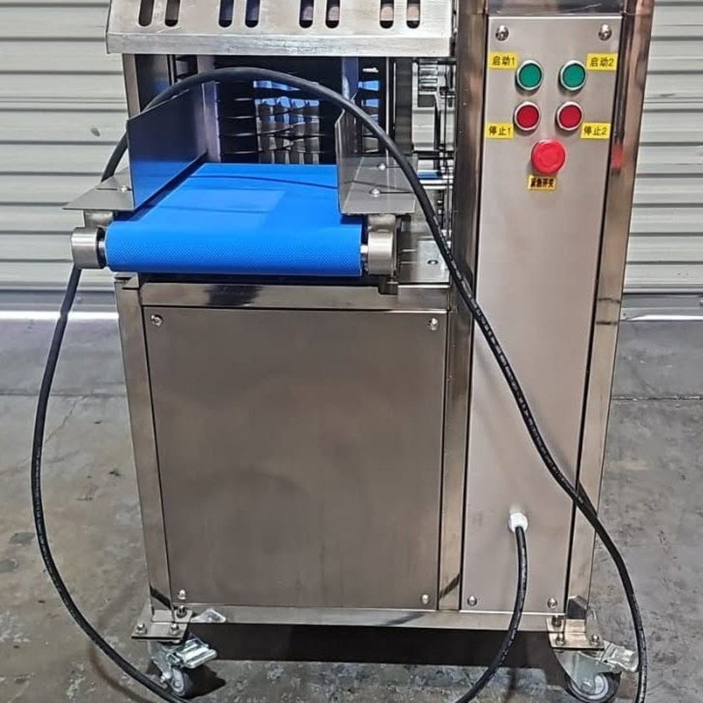 Automatic Stainless Steel Strip Cutting Machine with Dual Conveyor Belts